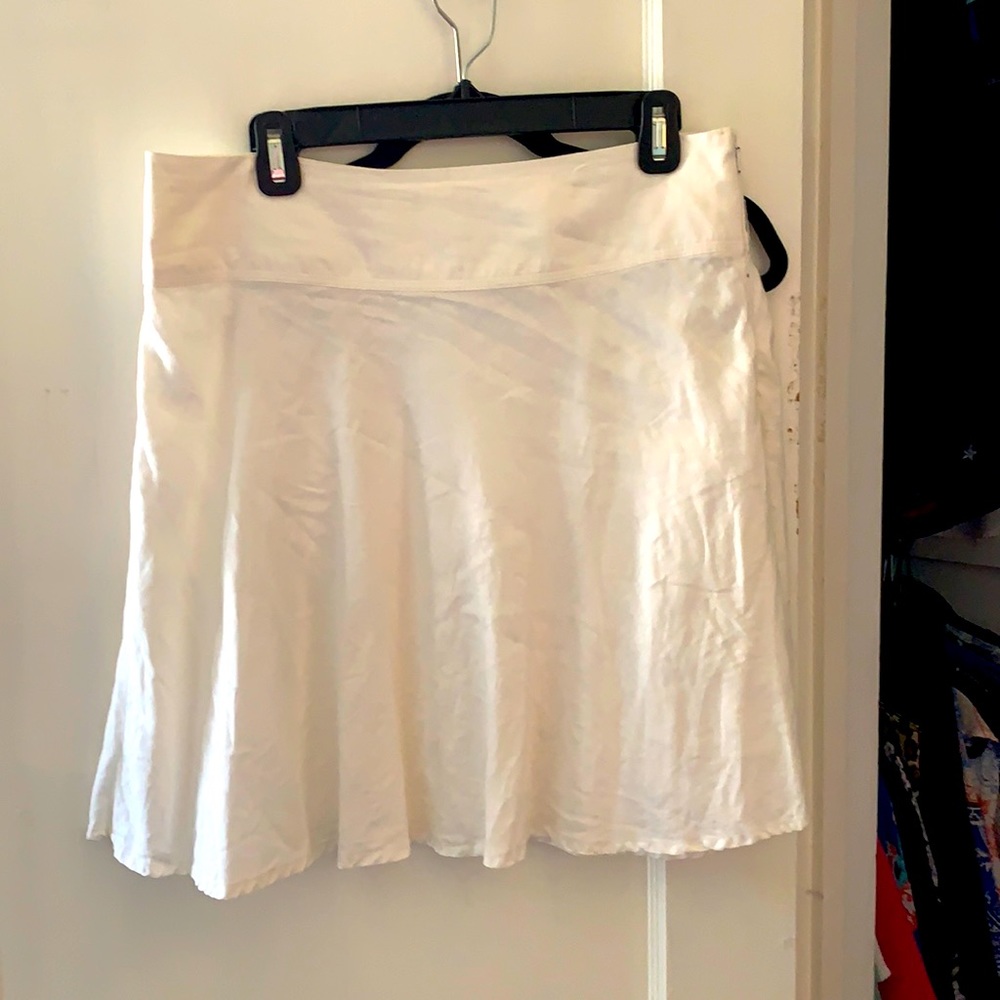 White linen skirt